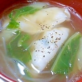 レトルト餃子と白菜の春雨中華スープ